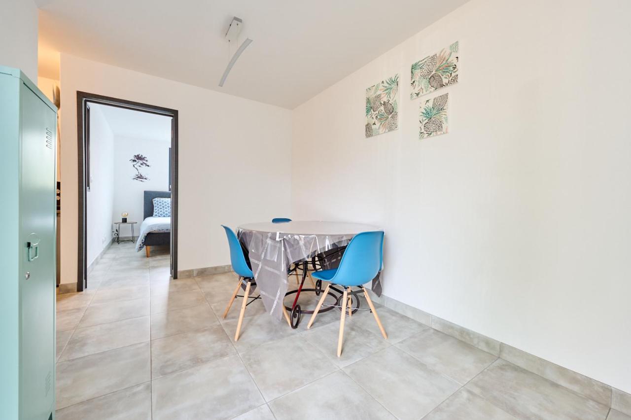 Apartament Les Pins De Talant , Au Calme En Rez De Jardin Zewnętrze zdjęcie